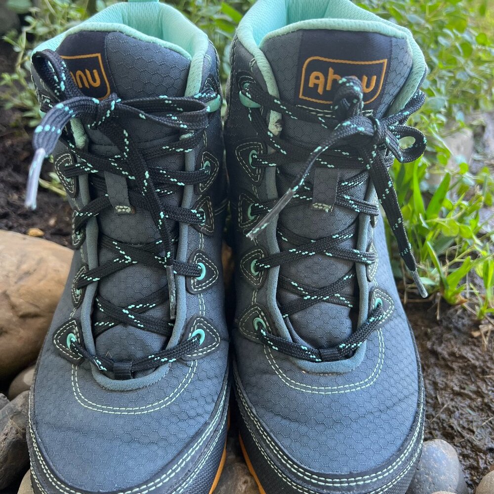 Ahnu Women's Hiking Boots Size 7